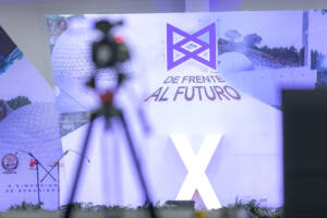 De frente al futuro